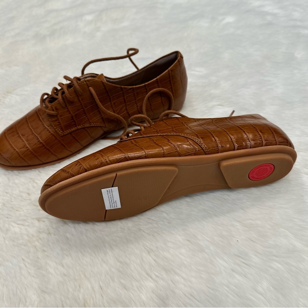 FitFlop Women’s Oxfords - Picture 3 of 6